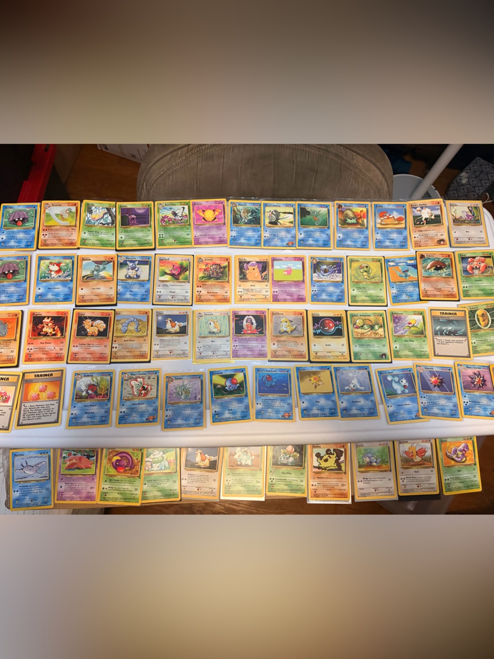185 Vintage Wizards of the Coast 1999 Pokemon cards Shadowless, Dark, and 1st